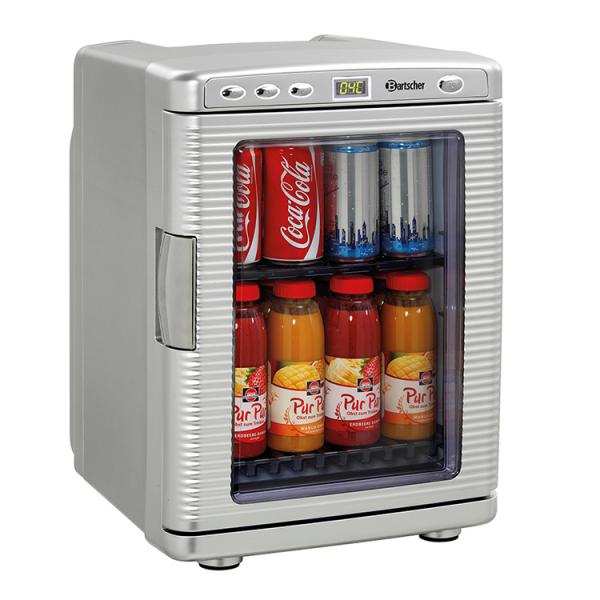 Компактный холодильник: в офисе, на даче, в автодоме